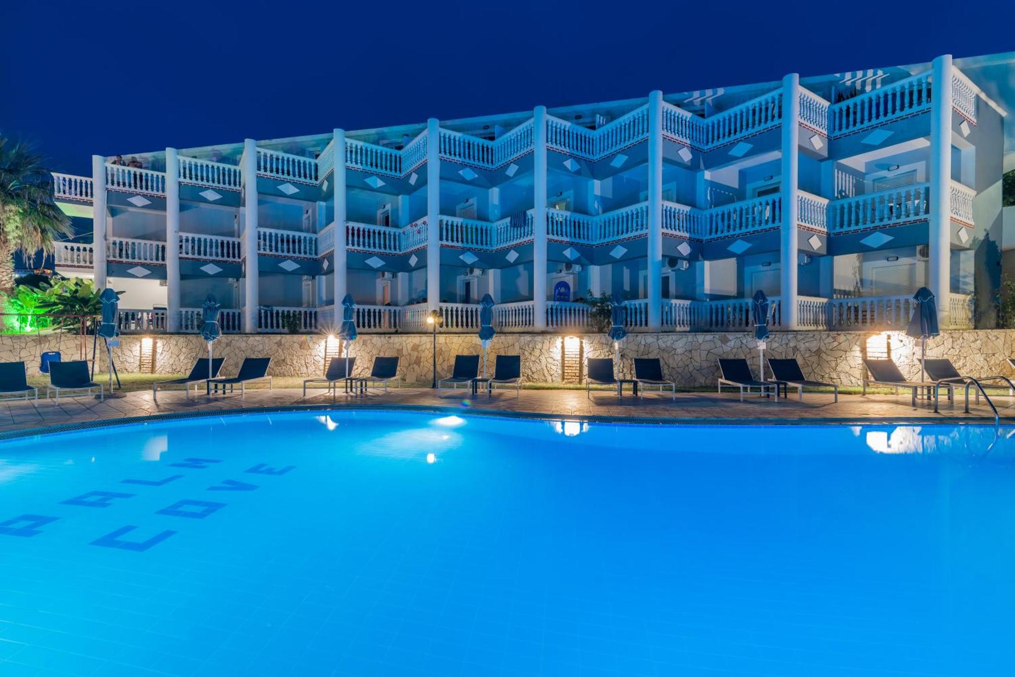 Callinica Hotel 2*
